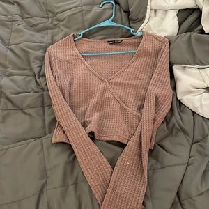 Cropped long sleeve shirt//plum purple